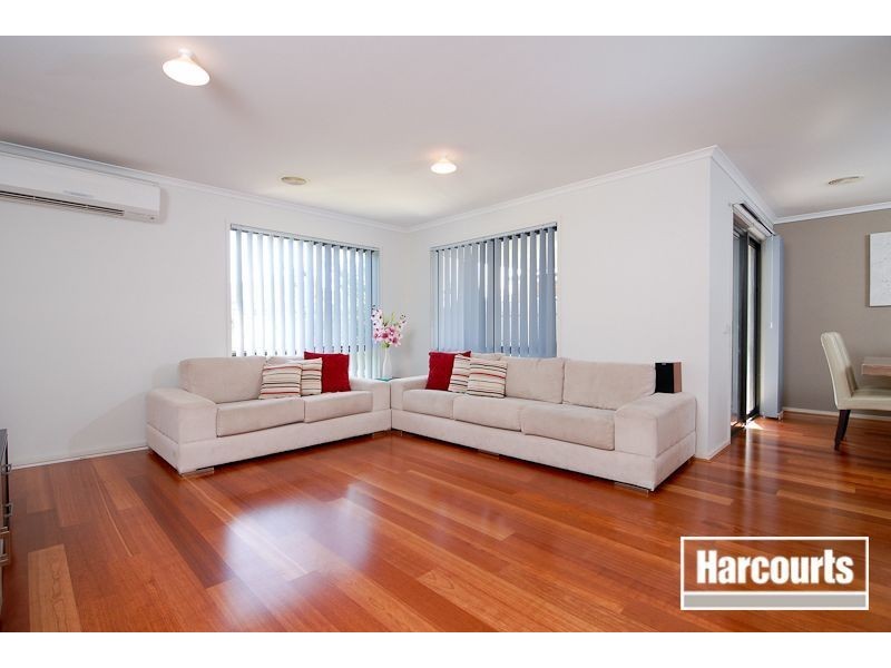 6 Norma Close, Narre Warren South VIC 3805