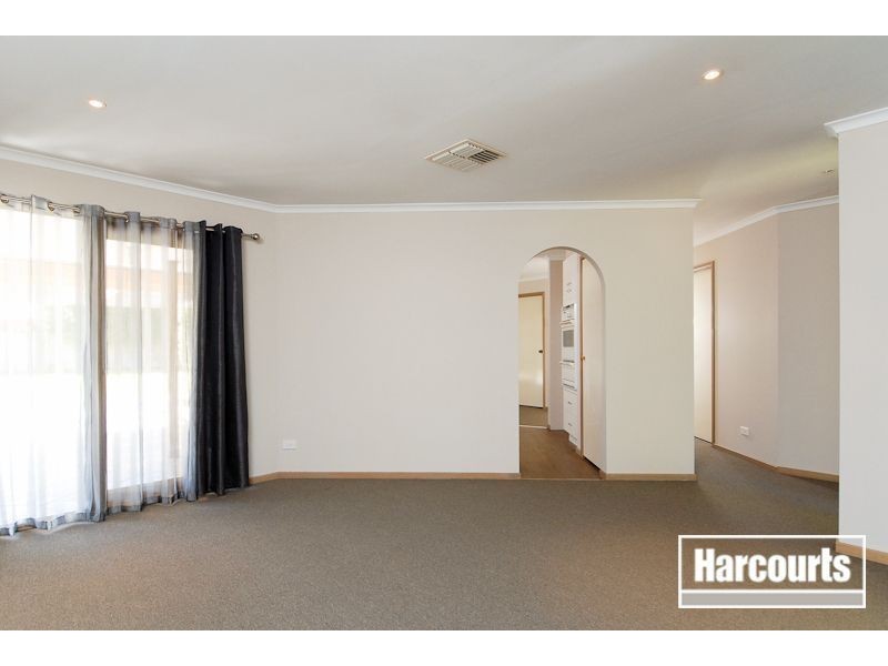 10 Penhurst Street, Narre Warren VIC 3805