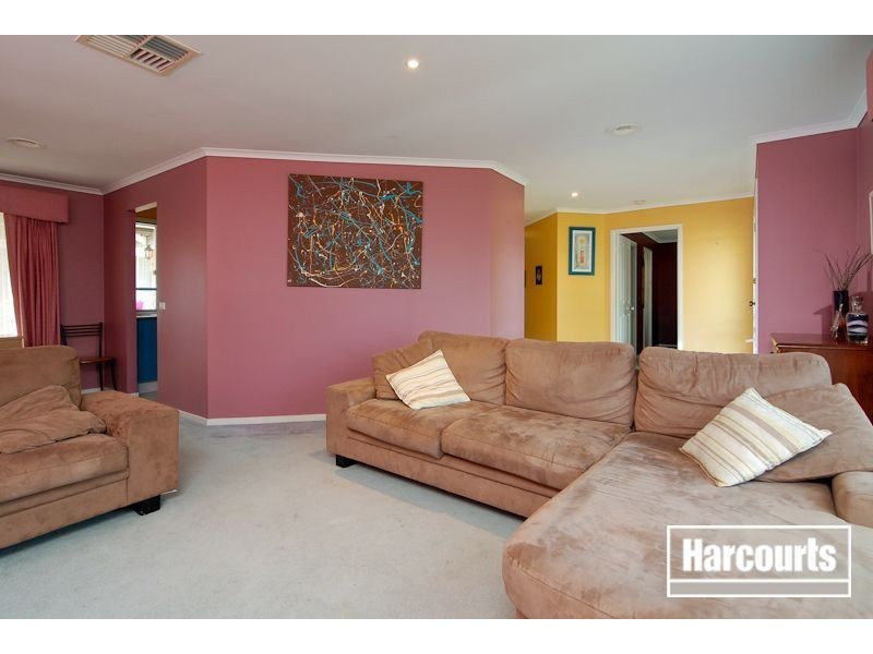 12 Marella Place, Narre Warren South VIC 3805