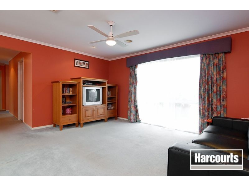 12 Marella Place, Narre Warren South VIC 3805