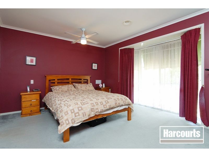 12 Marella Place, Narre Warren South VIC 3805