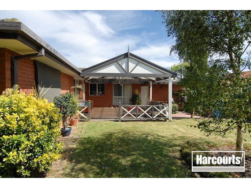 12 Marella Place, Narre Warren South VIC 3805