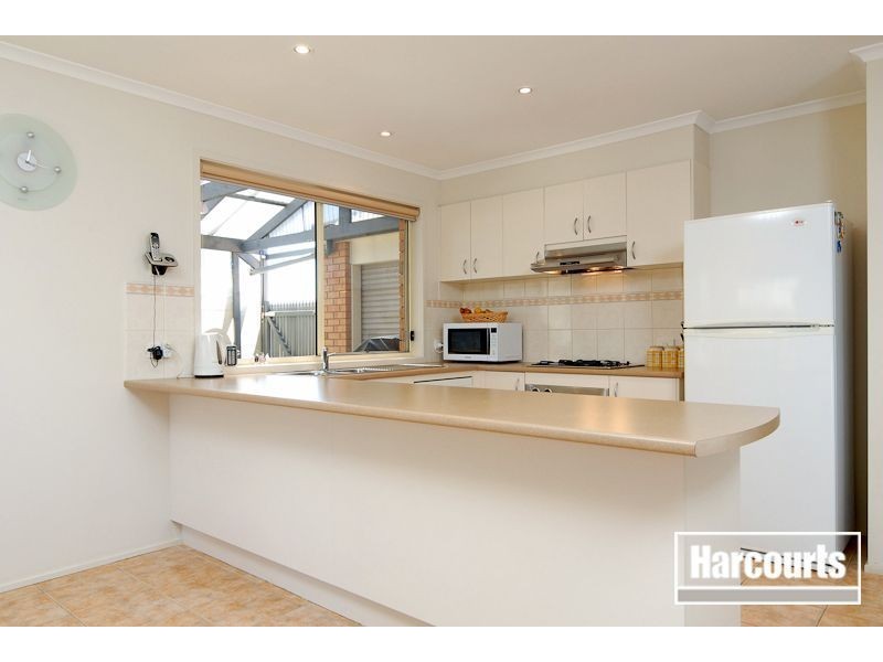 9 Turella Close, Berwick VIC 3806