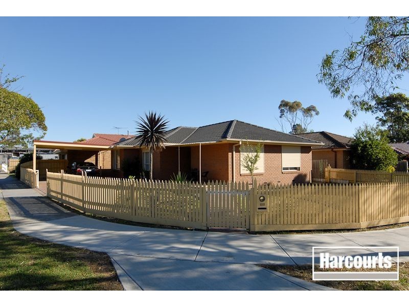122 Fountain Drive, Narre Warren VIC 3805