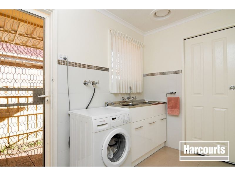 122 Fountain Drive, Narre Warren VIC 3805