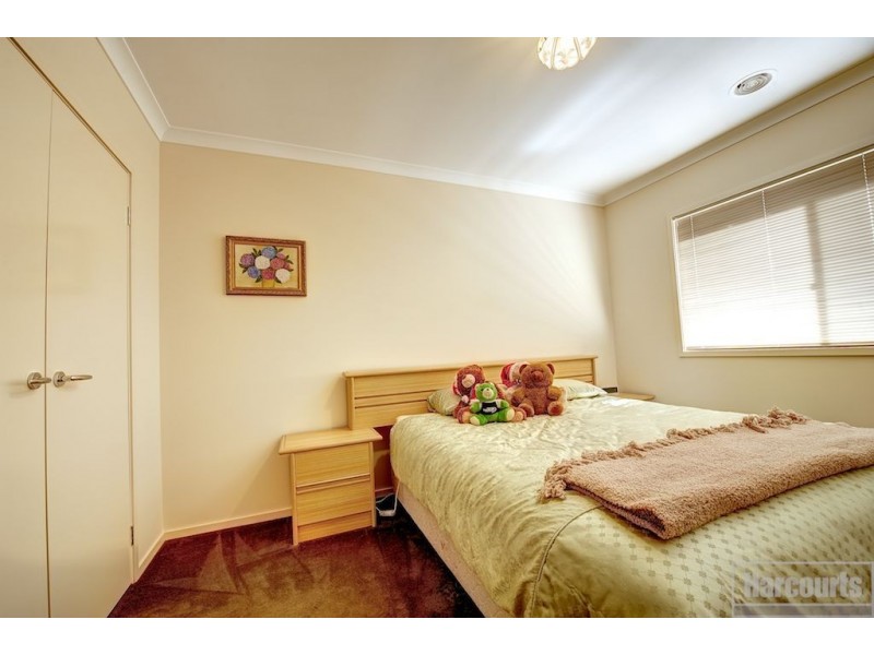 13 Kimberley Downs Court, Narre Warren South VIC 3805