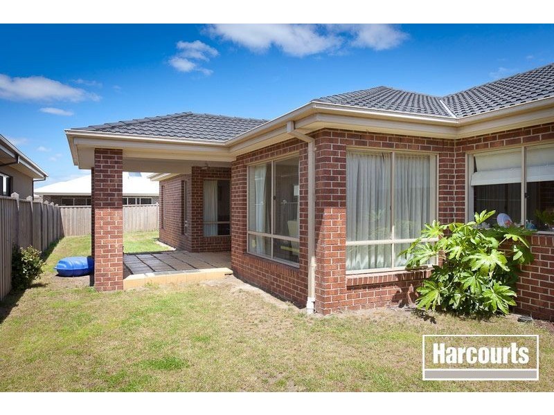 27 Beauford Avenue, Narre Warren South VIC 3805