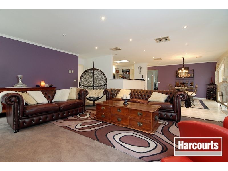 96 Kurrajong Road, Narre Warren VIC 3805
