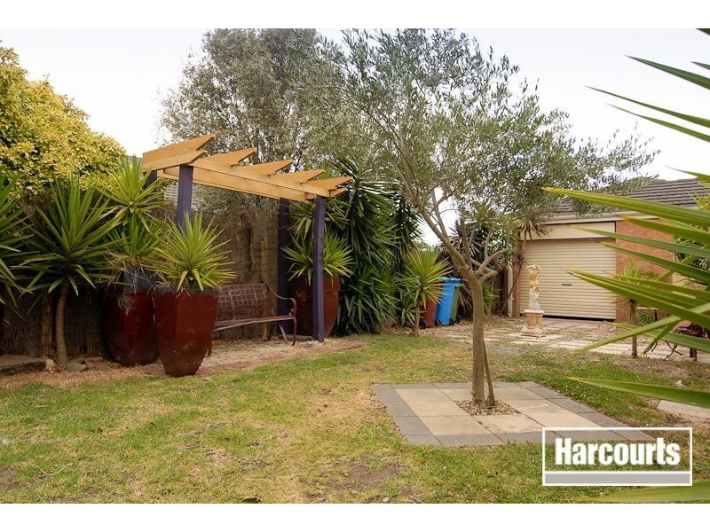 96 Kurrajong Road, Narre Warren VIC 3805