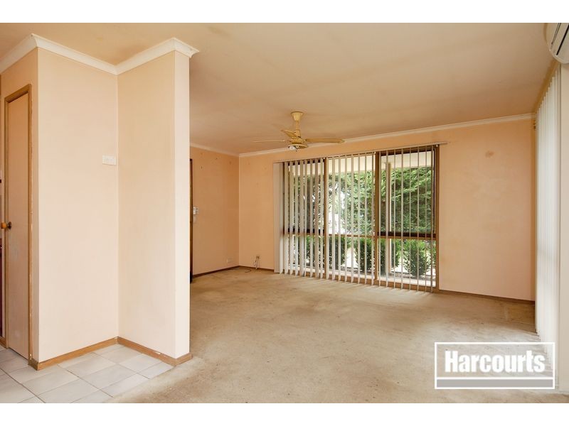 43 Wentworth St, Cranbourne VIC 3977