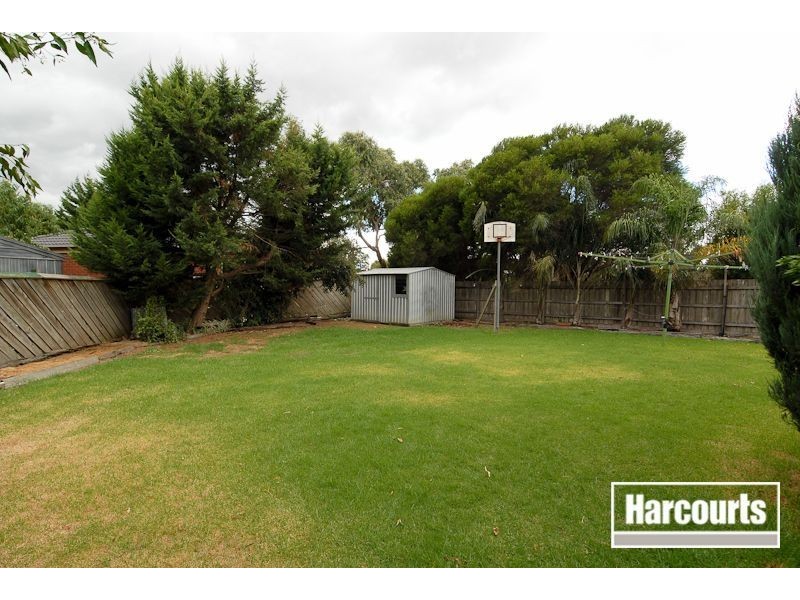 43 Wentworth St, Cranbourne VIC 3977
