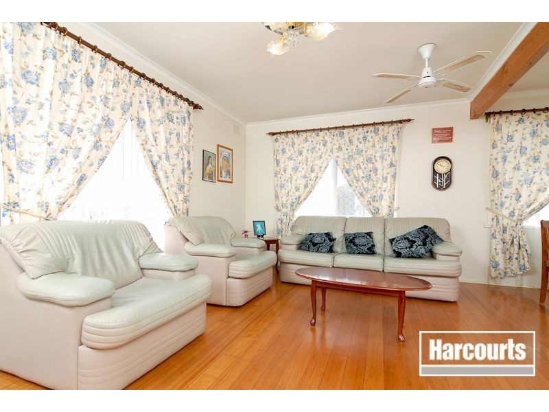 3 Westleigh Crescent, Narre Warren VIC 3805