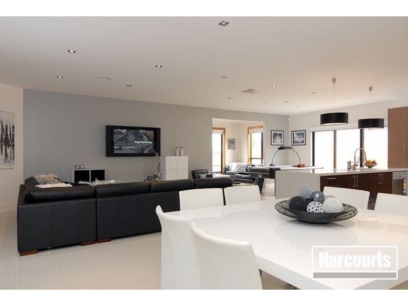 18 Georgetown Way, Officer VIC 3809