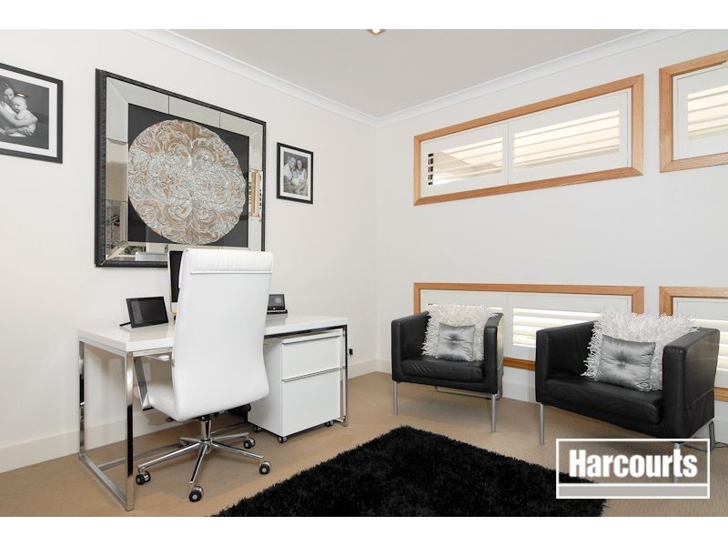 18 Georgetown Way, Officer VIC 3809