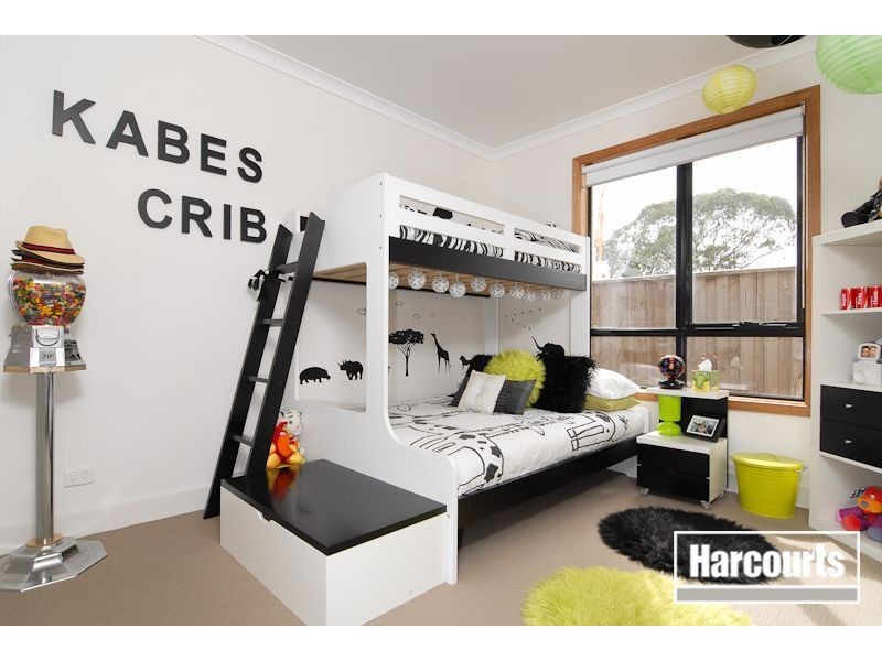 18 Georgetown Way, Officer VIC 3809