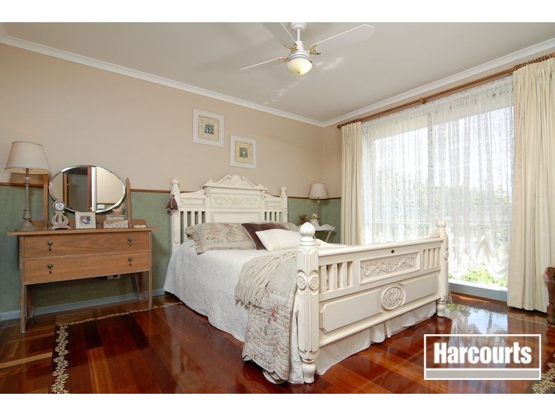 7 Castella Place, Hampton Park VIC 3976