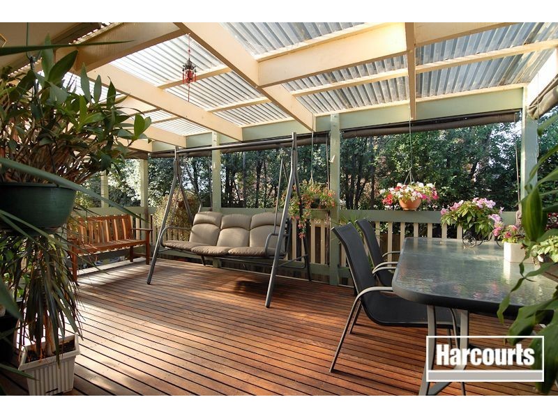 8 Charing Cross Place, Narre Warren VIC 3805