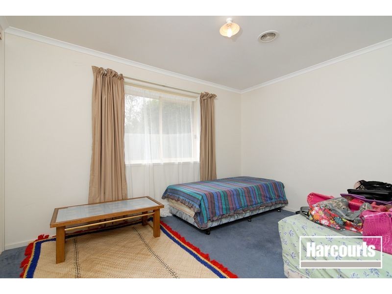 5 Grenfell Rise, Narre Warren South VIC 3805