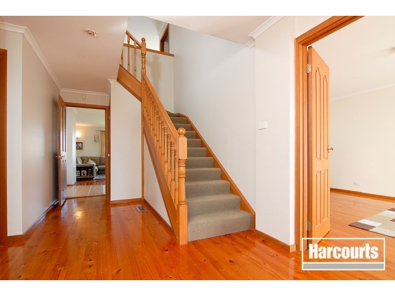 9 Badger Court, Narre Warren VIC 3805