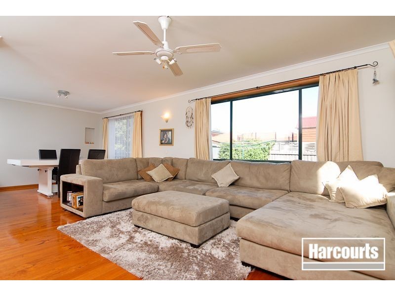 9 Badger Court, Narre Warren VIC 3805