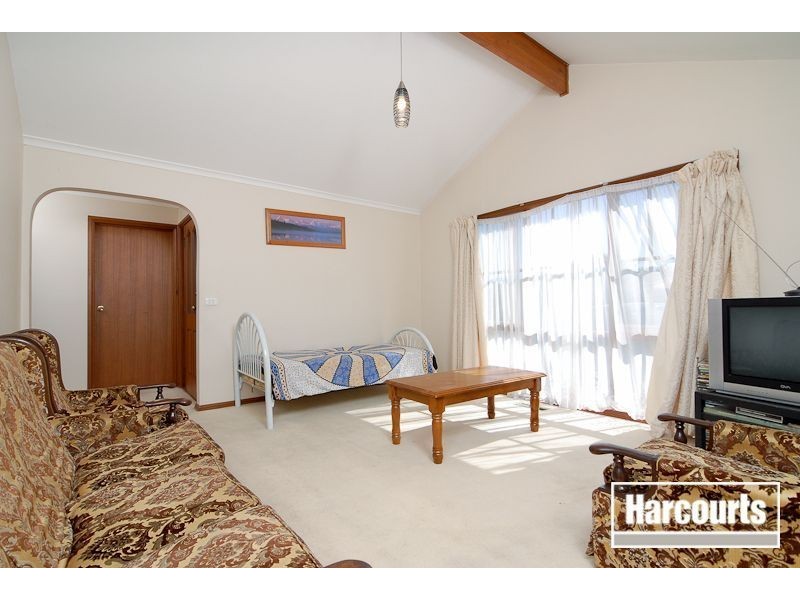 9 Ohio Crescent, Narre Warren VIC 3805