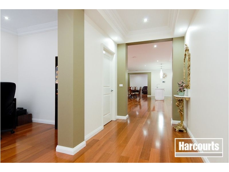 5 Avenview Drive, Narre Warren North VIC 3804