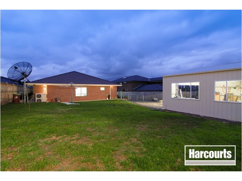 5 Avenview Drive, Narre Warren North VIC 3804