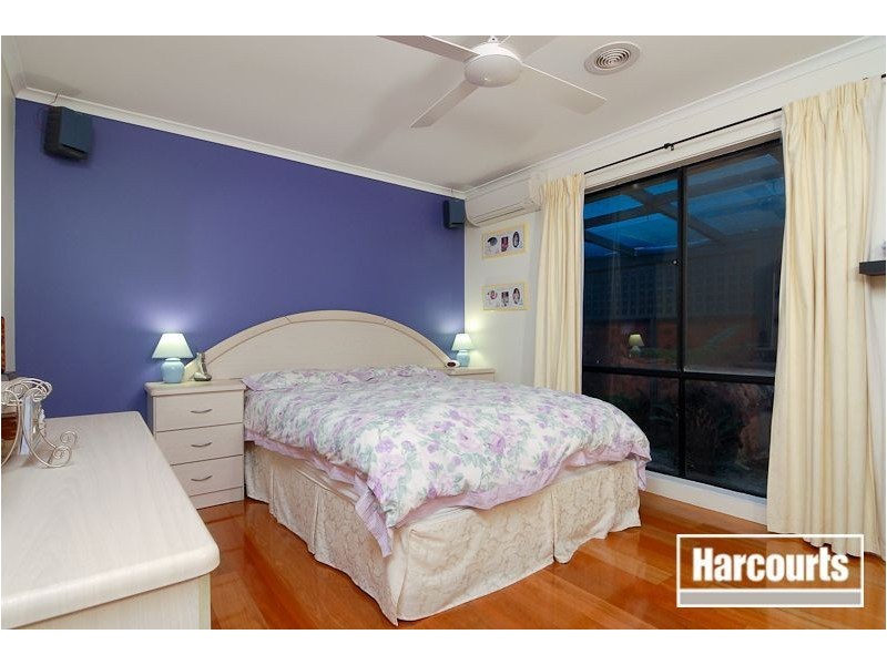 10 Demint Walk, Narre Warren South VIC 3805