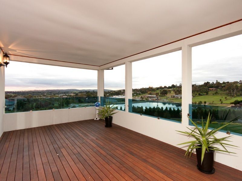 6 The Lough Court, Narre Warren North VIC 3804