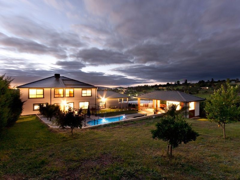 6 The Lough Court, Narre Warren North VIC 3804