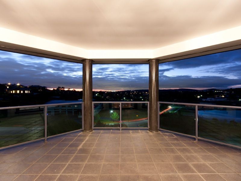 6 The Lough Court, Narre Warren North VIC 3804