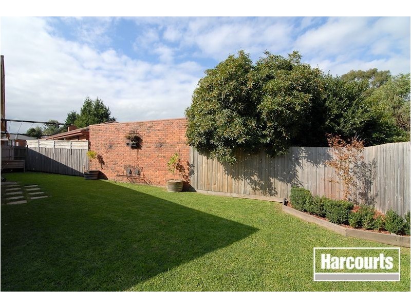 13 Bosco Close, Narre Warren VIC 3805