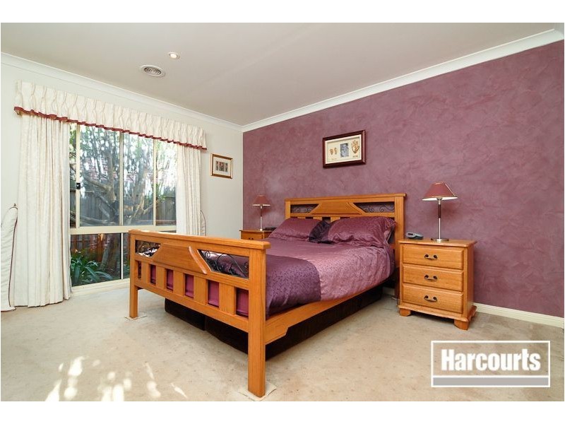 15 Ellen Rd, Narre Warren South VIC 3805
