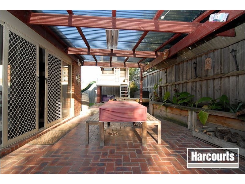 15 Ellen Rd, Narre Warren South VIC 3805