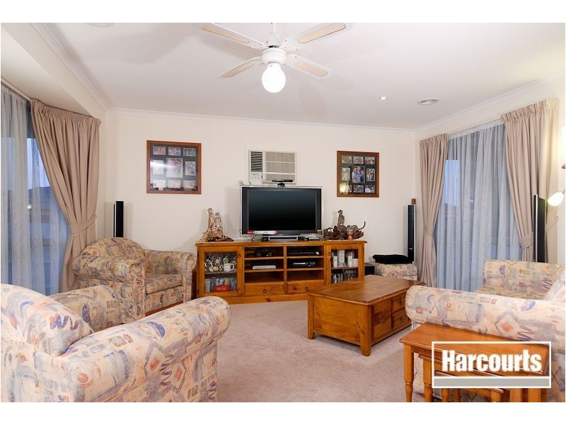 46 Barondi Ave, Narre Warren VIC 3805