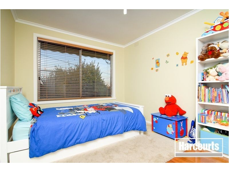 5 Cloverset Ave, Narre Warren VIC 3805