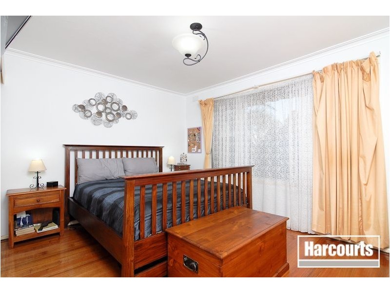 5 Cloverset Ave, Narre Warren VIC 3805