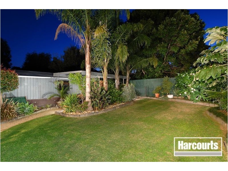 5 Cloverset Ave, Narre Warren VIC 3805