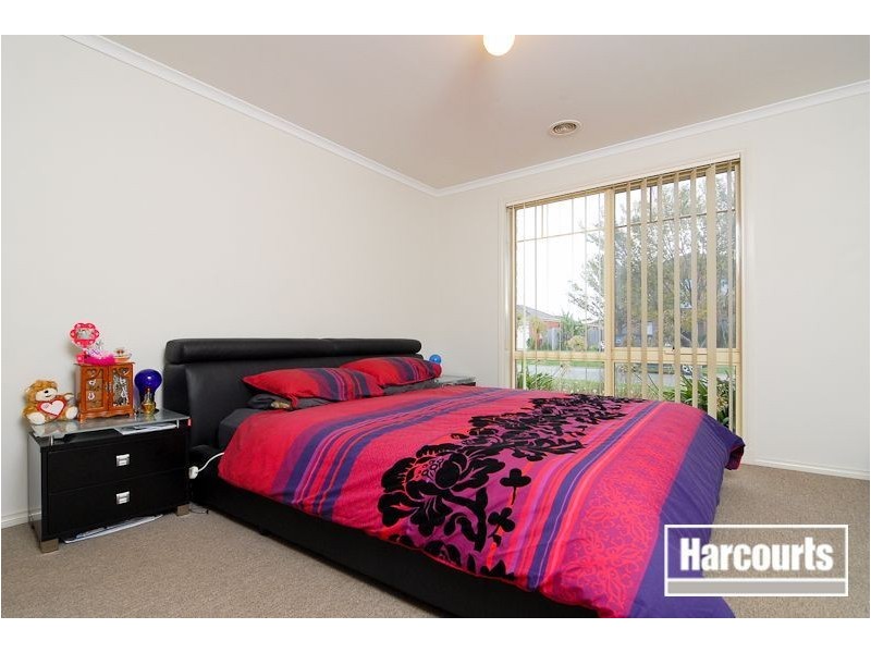 61 Phoenix Avenue, Cranbourne VIC 3977