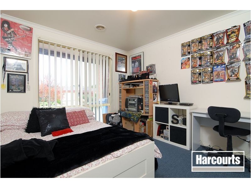 49 Briarcrest Drive, Cranbourne East VIC 3977