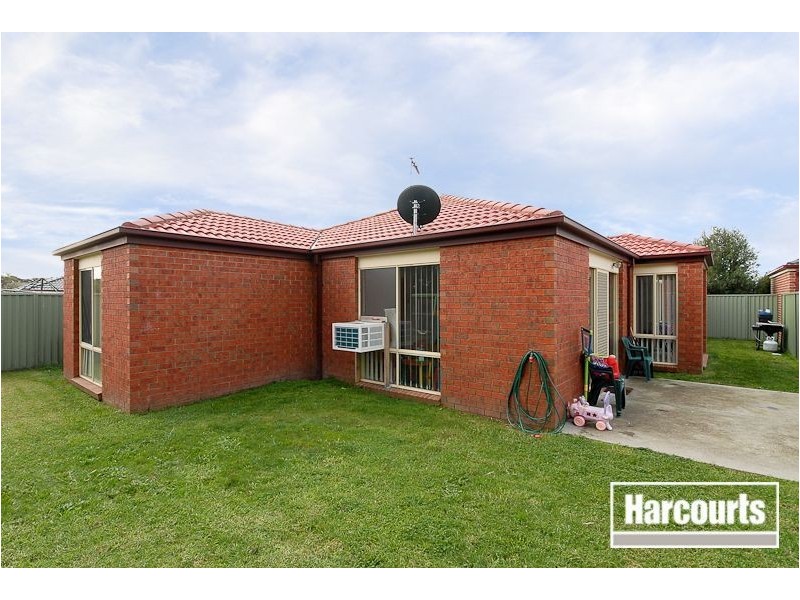 49 Briarcrest Drive, Cranbourne East VIC 3977