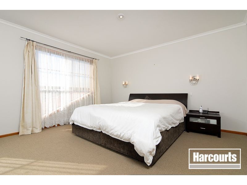 9 Badger Court, Narre Warren VIC 3805