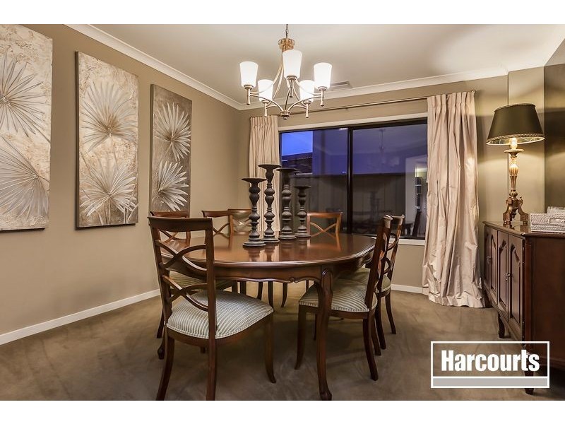 12 Biscay Grove, Lyndhurst VIC 3975