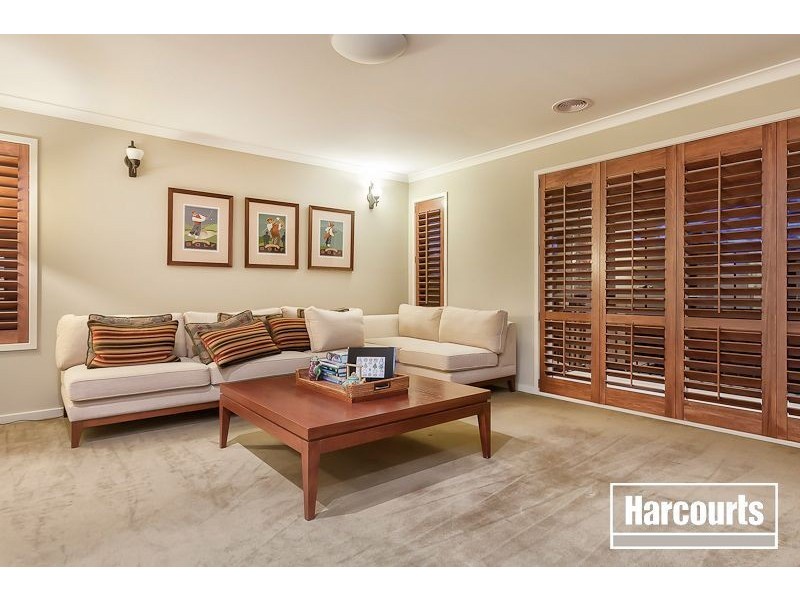 12 Biscay Grove, Lyndhurst VIC 3975