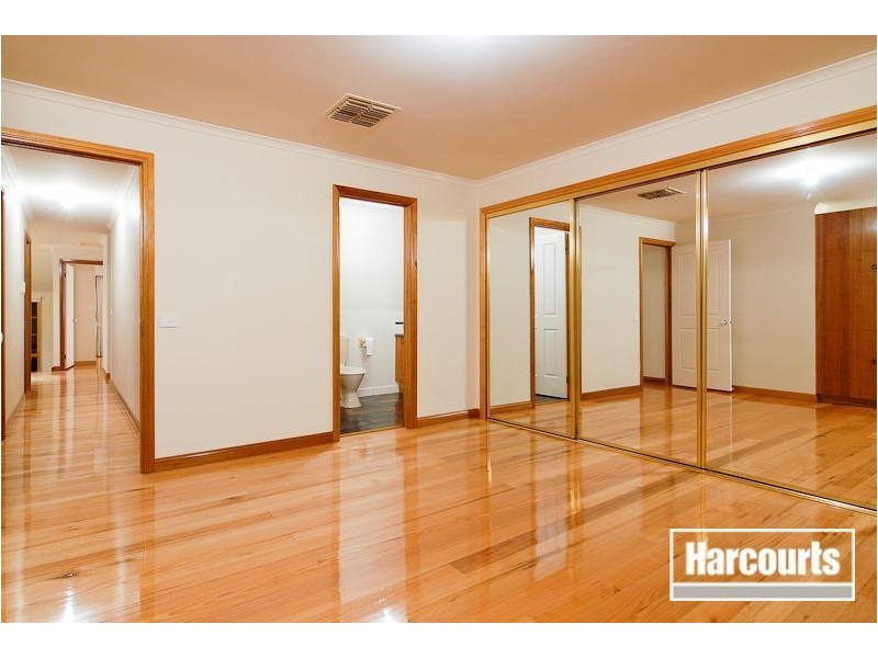 39 The Promenade, Narre Warren South VIC 3805