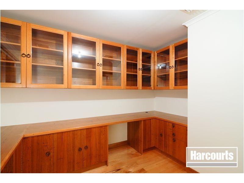 39 The Promenade, Narre Warren South VIC 3805