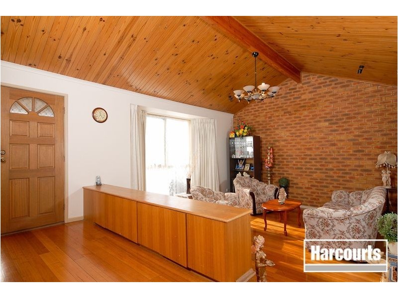 40 Marson Crescent, Hallam VIC 3803