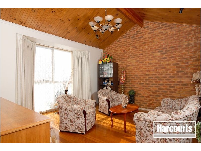 40 Marson Crescent, Hallam VIC 3803