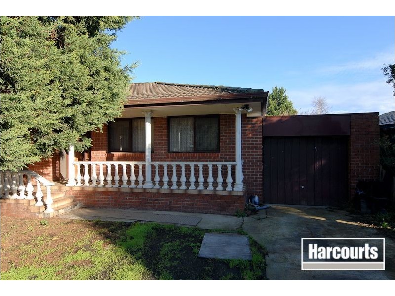 13 Barkly St, Cranbourne VIC 3977