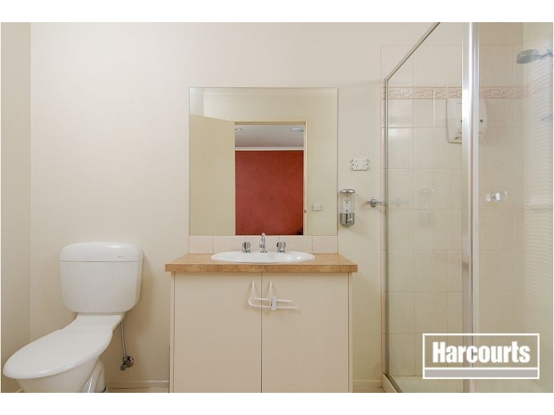 25 Dorchester Dve, Narre Warren South VIC 3805